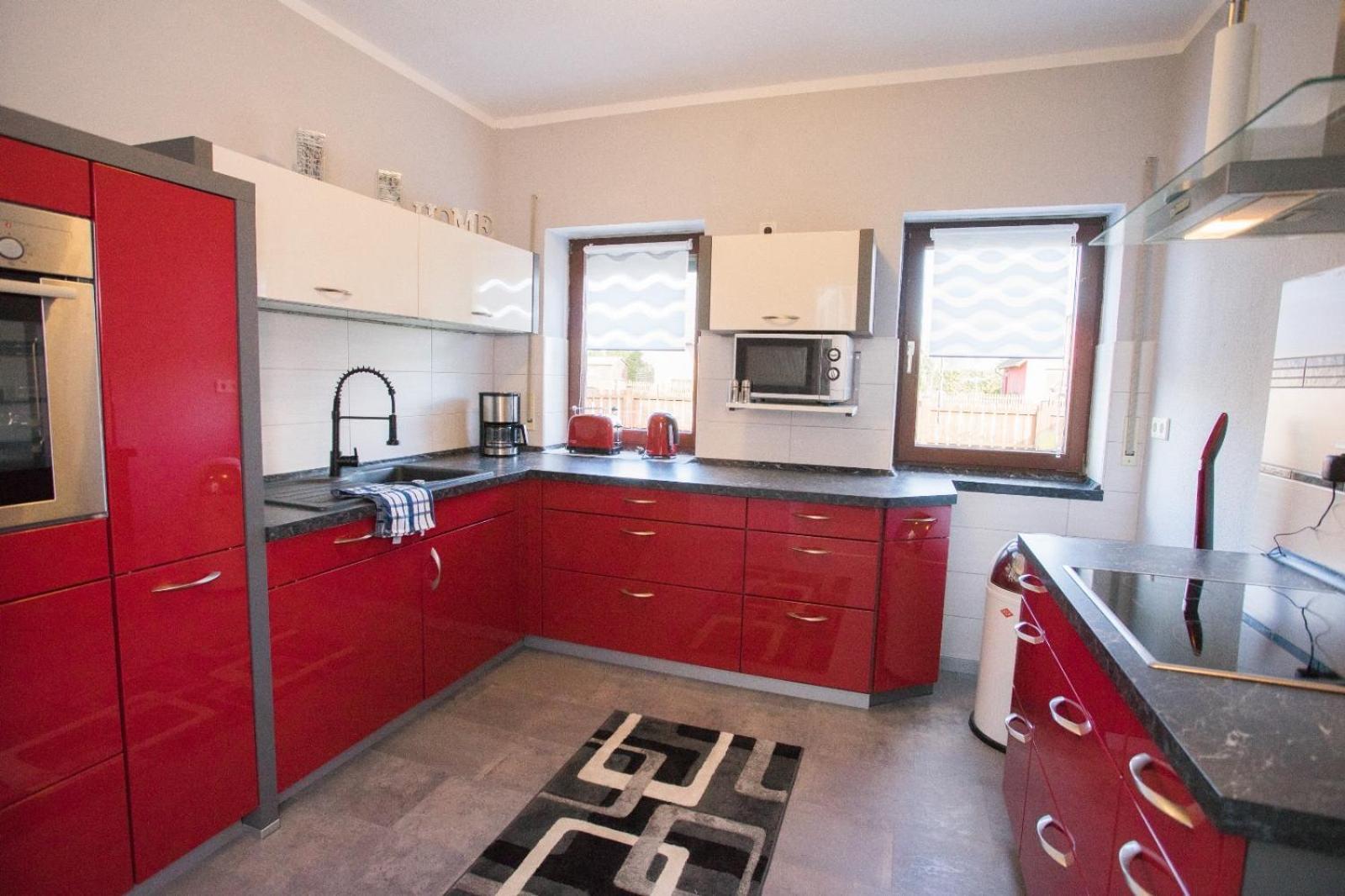 Zum Kaeutzchen 120Qm Ferienhaus 8 Personen 4 Schlafzimmer Nossentiner Huette Eksteriør bilde